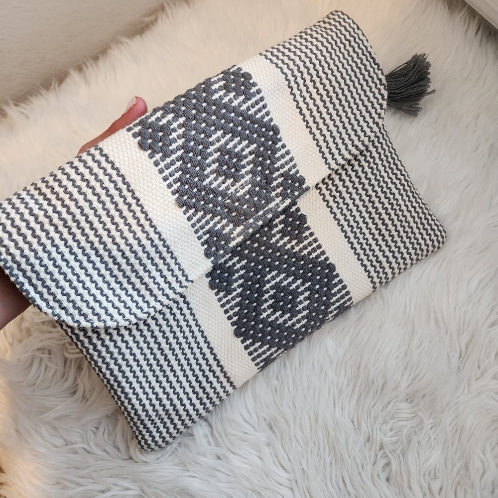 ECLECTIC ARRAY THE IRMA HANDMADE CLUTCH BAG NWT